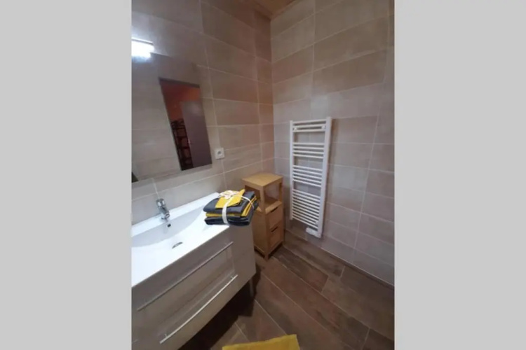LA CABANE Cassy