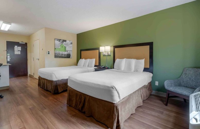 Quadruple Suite