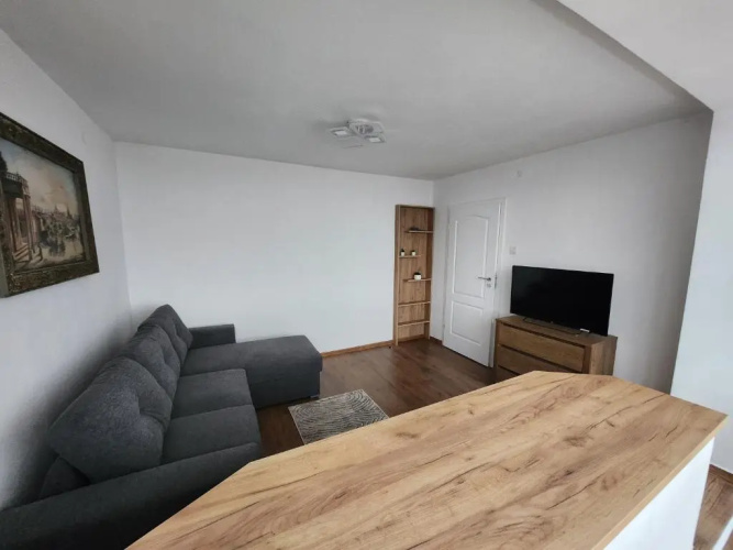 Apartament 3 camere Palas