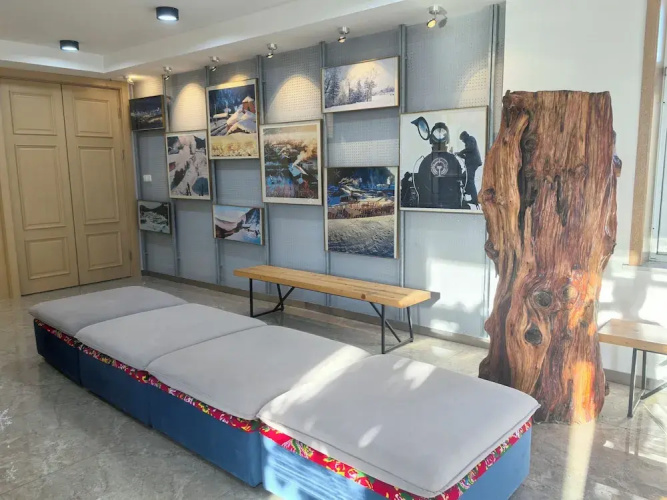 Erlanghe Jingbei Hotel