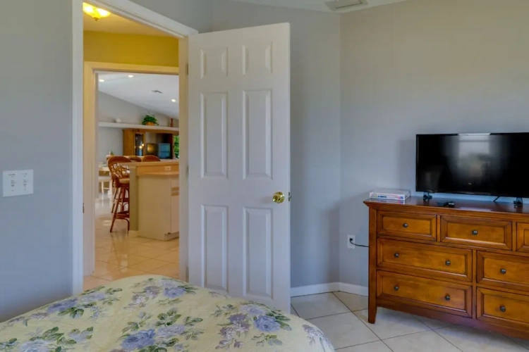 3 Bedrooms Cottage