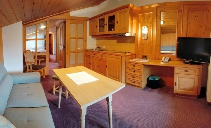 2 Bedrooms Suite