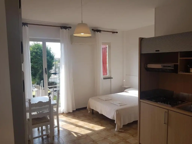 Studio with garden view