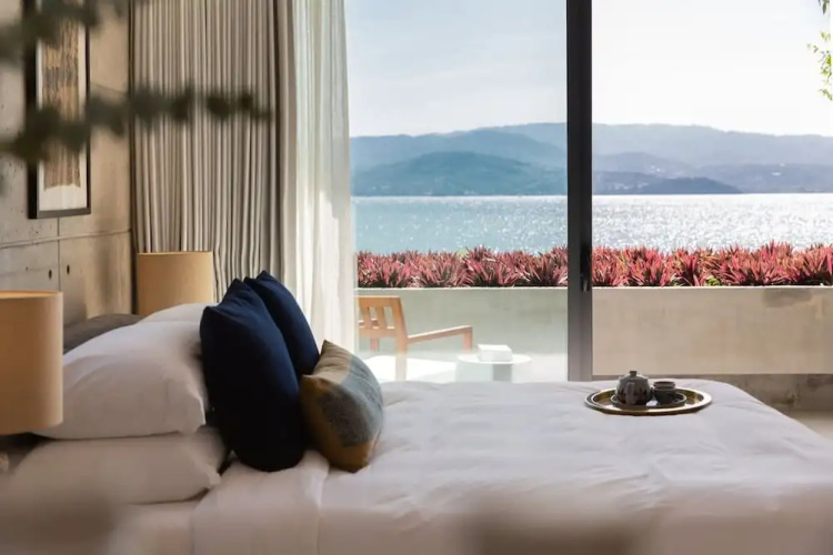 Syrah 3-bedroom Beachfront Villa in Koh Samui