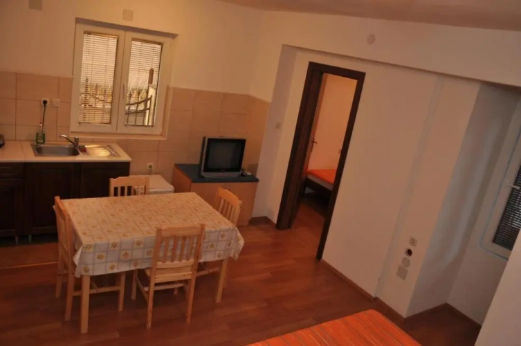 1 Bedroom Apartment with balcony and with view