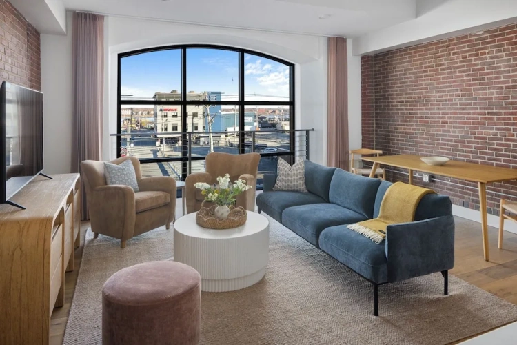 2 Bedrooms Deluxe Suite