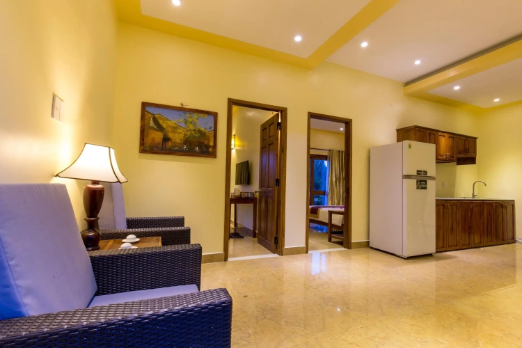 2 Bedrooms Standard Family room