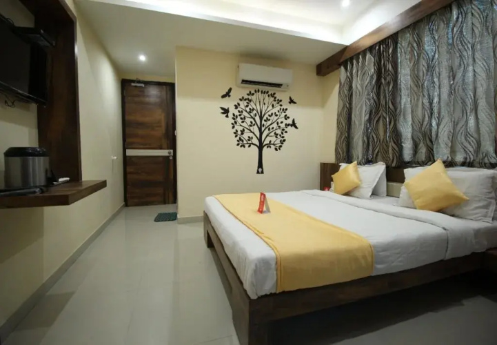 OYO 5330 Hotel Green Apple