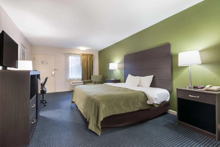 Quality Inn Little Creek