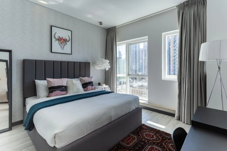 One Perfect Stay - Royal Oceanic Tower