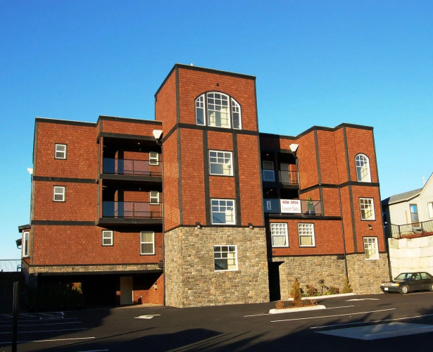 Starfish Manor Oceanfront Hotel