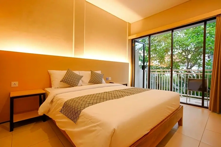 Standard Double room with balcony