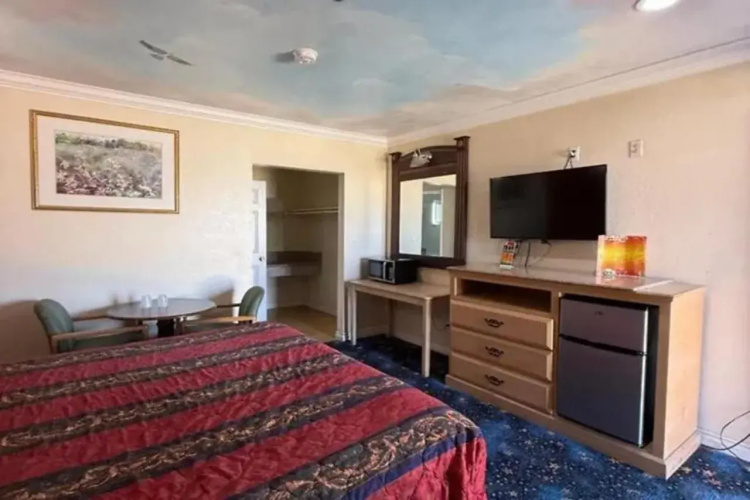 Robinhood Motel Anaheim West