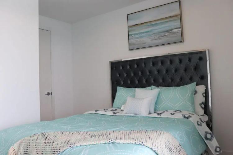 Aaira Suites at York St
