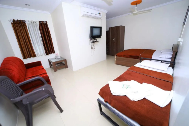 Saii Tirumala Residency