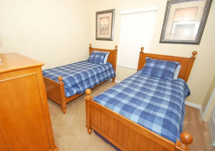T149Bd Breezy Vista 4 Br Villa by RedAwning