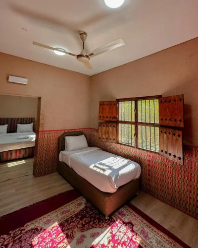 Al Bustan Inn