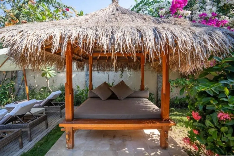 3 Bedrooms Villa