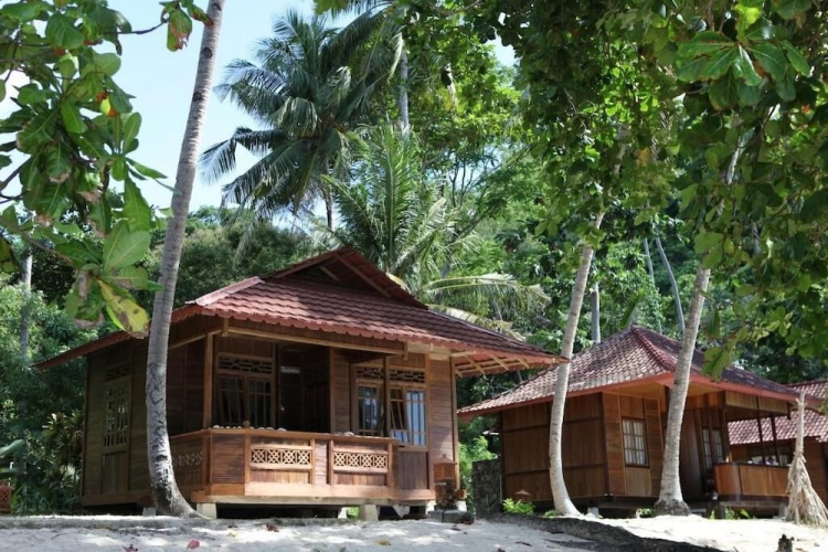 1 Bedroom Superior Cottage beachfront