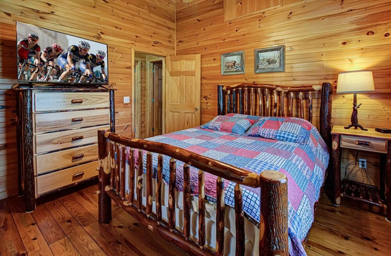 Brookside Retreat #3584