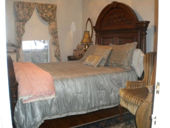 Fleetwood House Bed & Breakfast