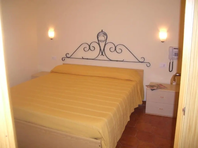 2 Bedrooms Villa