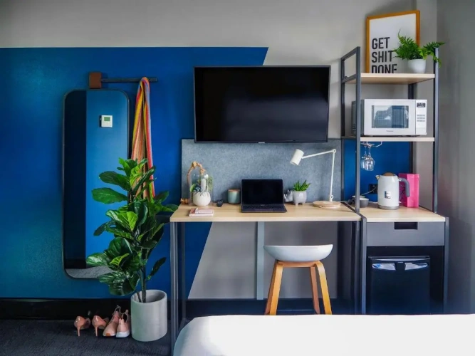Double Studio