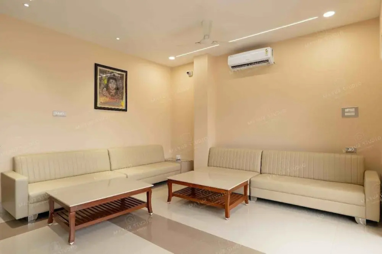 Hotel Shiva Nilay Inn