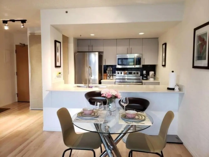1 Bedroom Apartment