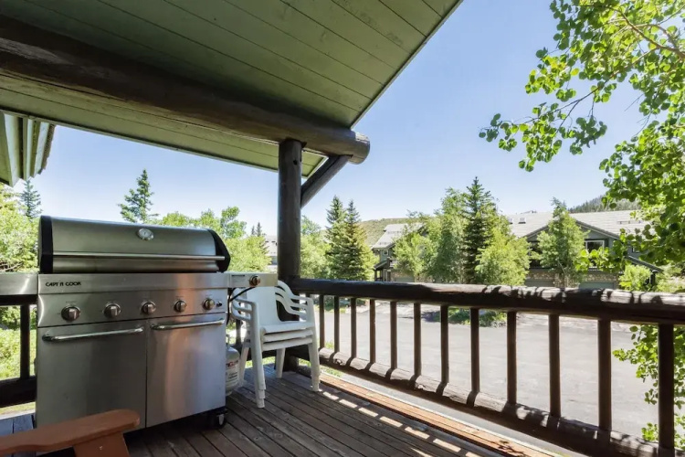 SnowCreek 909 Phase 5 - Two Bedroom Condo