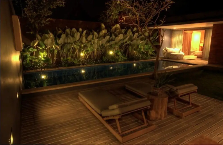 The Grove Villa Bumbak