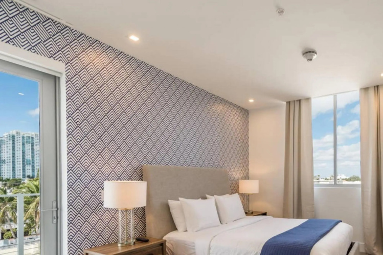 Luxury 2 bedroom apt in South Beach 503