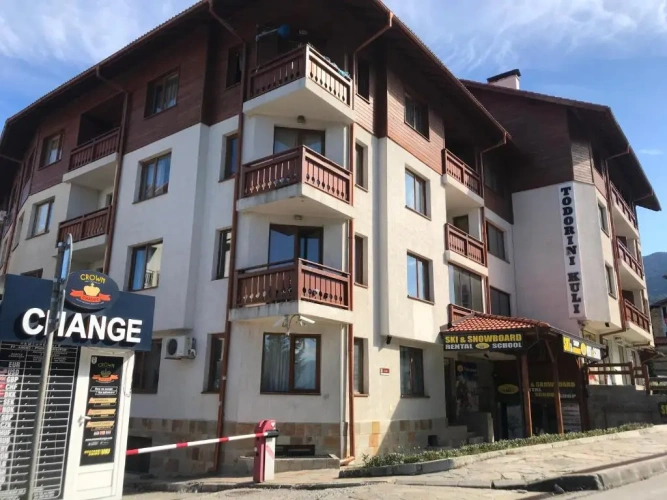 1 Bedroom Apartment