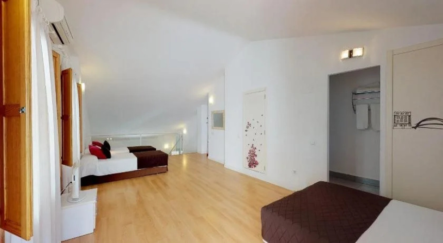 Apartamentos Edificio Palomar
