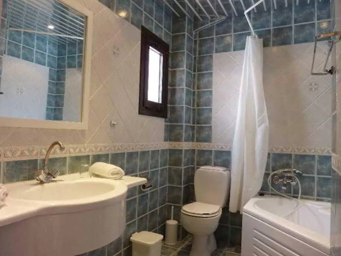 Penelope Suites