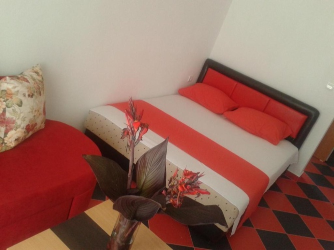 1 Bedroom Apartment with balcony and with view