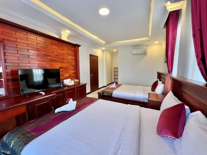 Deluxe Sextuple room