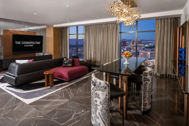 2 Bedrooms Chelsea Penthouse