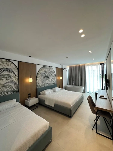 Superior Triple room with balcony and with sea view