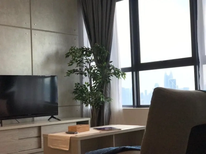 2 Bedrooms Apartment