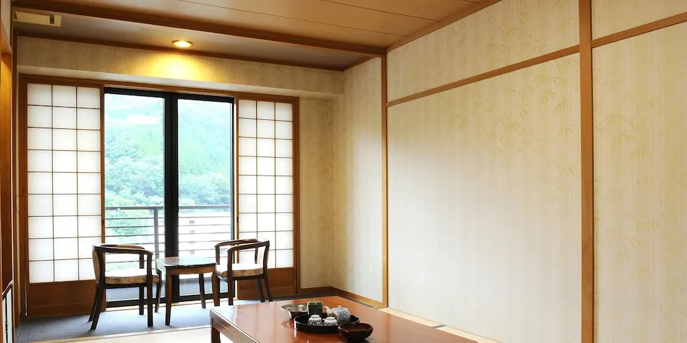 Shiobara Onsen Yamanamiso