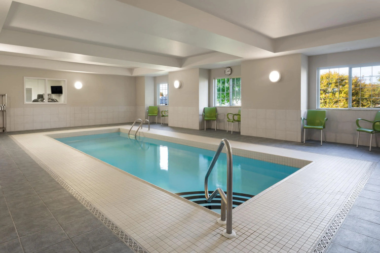 Microtel Inn & Suites by Wyndham Sault Ste. Marie photo 12