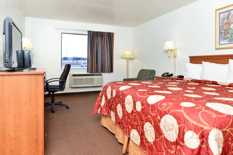 Rodeway Inn