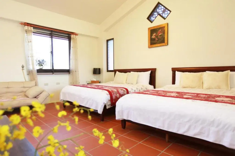 Free House B&B