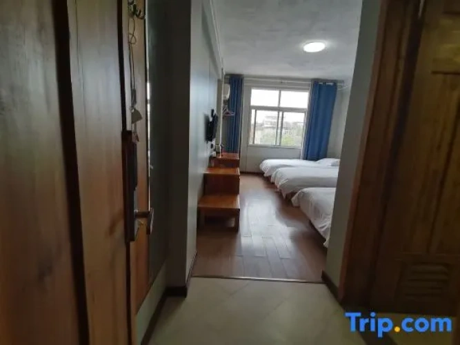 Triple Suite