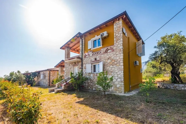 Siar The Large Villa