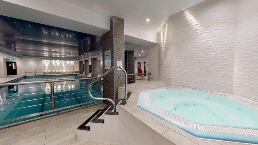 Holiday Inn London - Kensington High St. photo 41