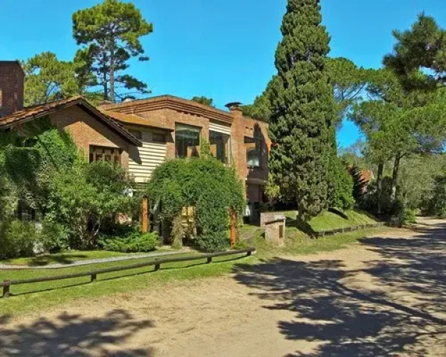 Cariló Paradise- 4 Nights, Carilo, Argentina