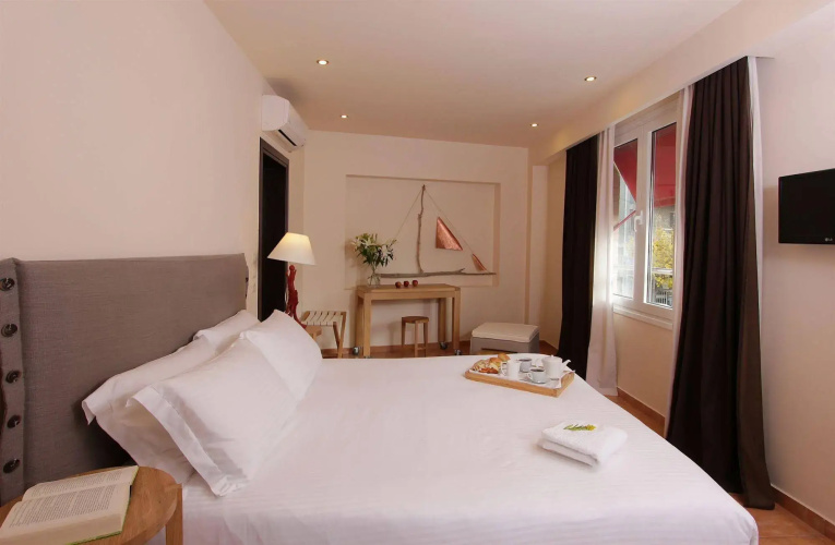 White Lotus Luxury Accommodation