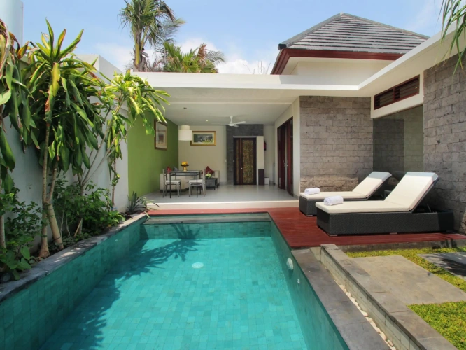 1 Bedroom Royal Villa